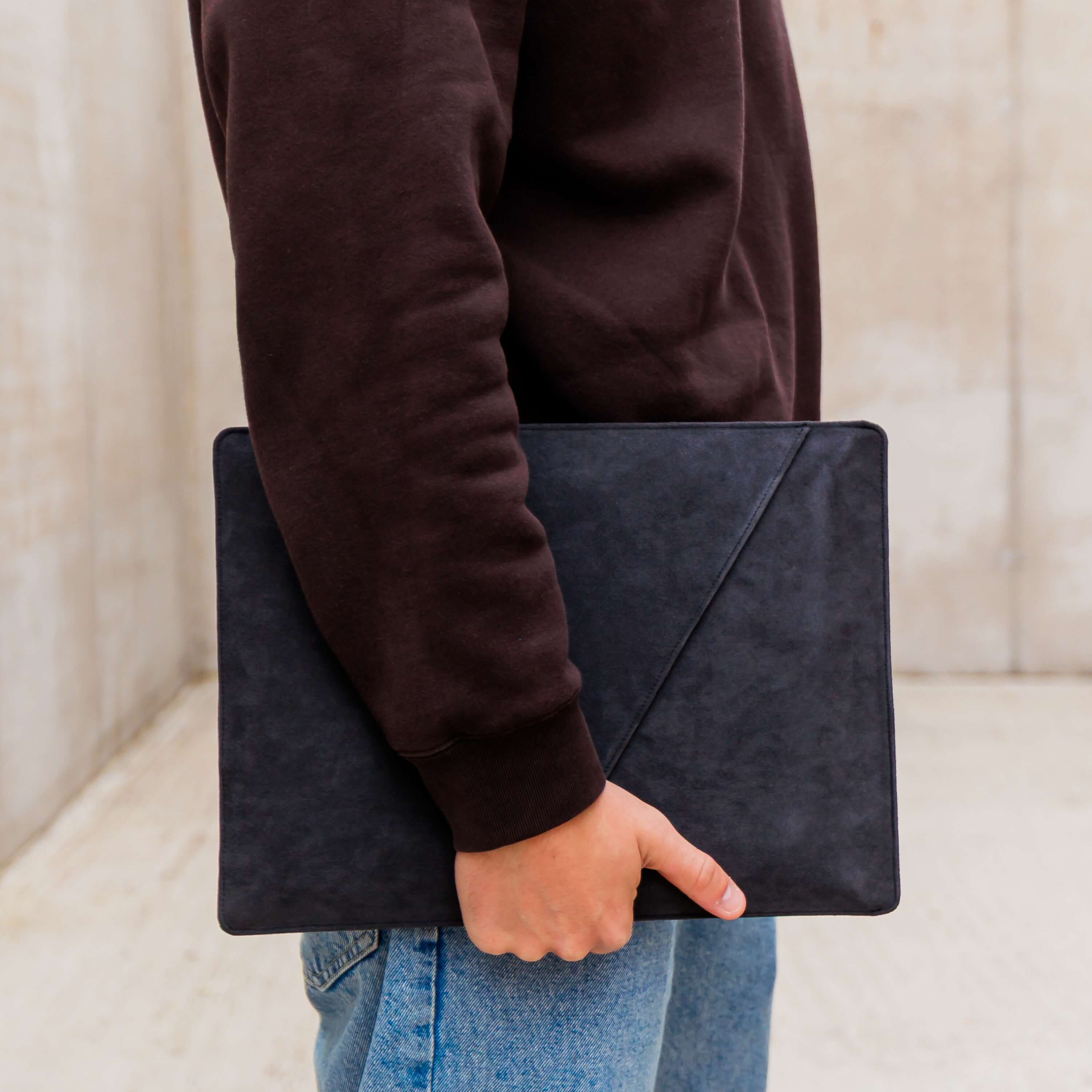 Alcantara Laptop Sleeve - 15 & 16 Inch - Space Grey